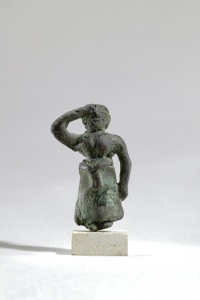 050. Female Votary - Minoan