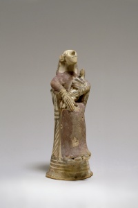 084. Mother Goddess with Child - Archaic