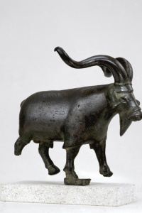 030 Goat (vessel stand) - ANCIENT ANATOLIA