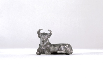 059. Reclining Bull - Minoan